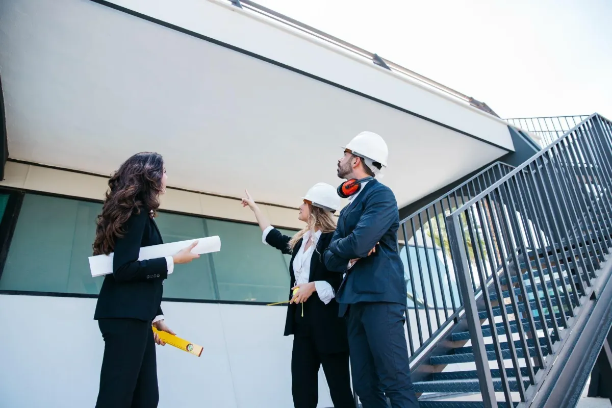 Choosing the Right Construction Consulting Firms for Your Next Build